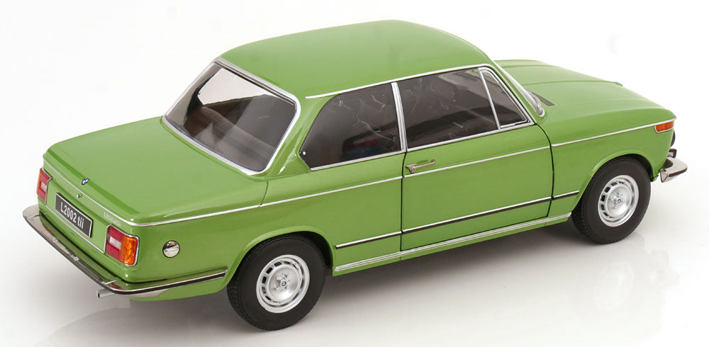 Macheta auto BMW 2002 tii 2.Series 1974 1:12 KK-Scale