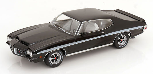 Macheta auto Pontiac LeMans GTO 1972 1:18 KK-Scale