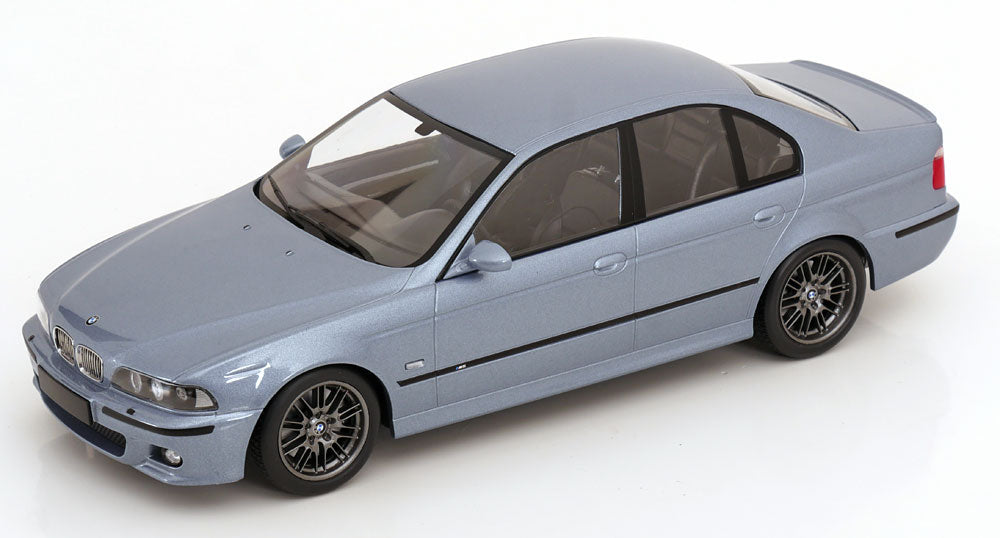 *Precomanda Macheta auto BMW M5 E39 1998 1:18 KK-Scale