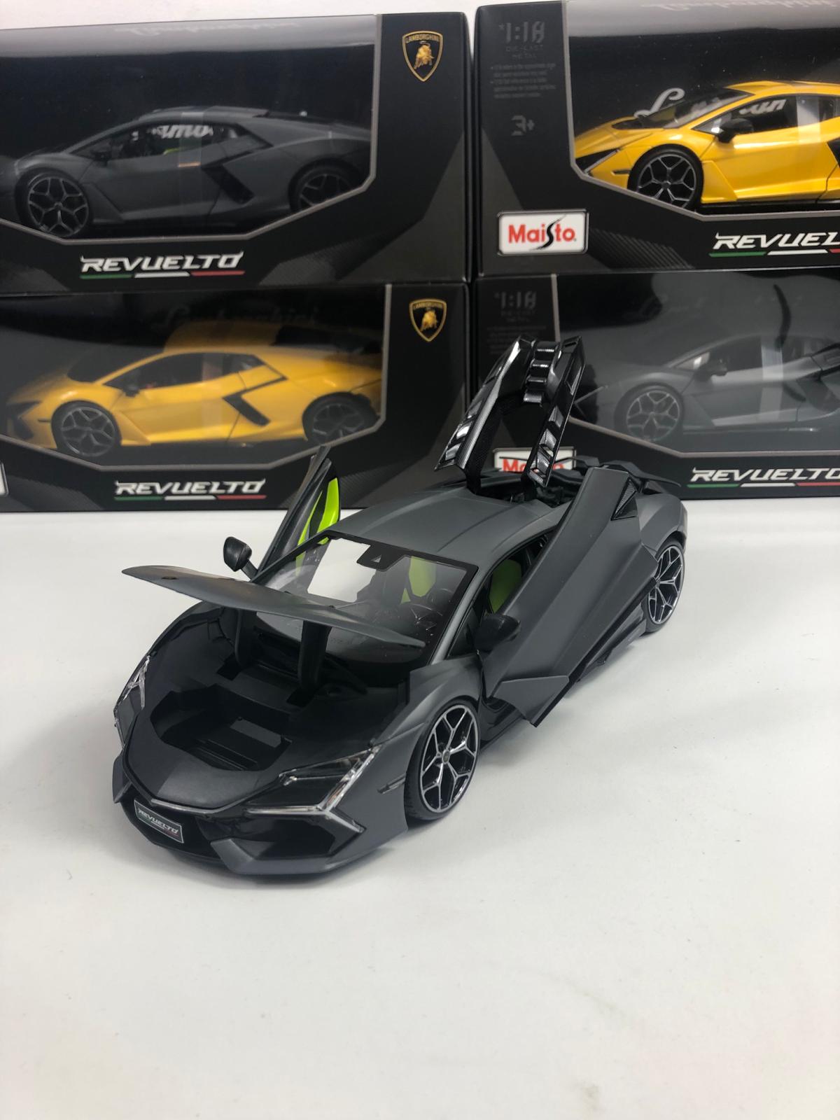 Macheta auto Lamborghini Revuelto (2023) 1:18 Maisto