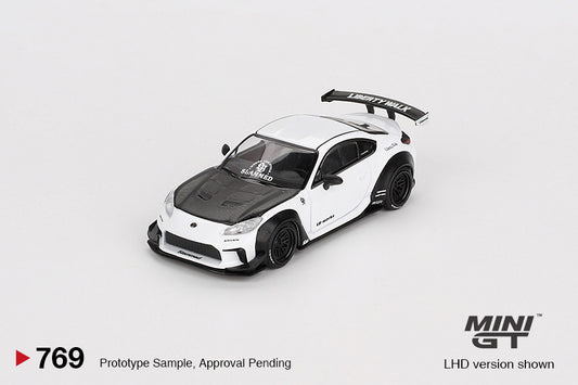 Macheta auto Toyota GR86 LB Nation White 2023 (LHD) 1:64 MIniGT