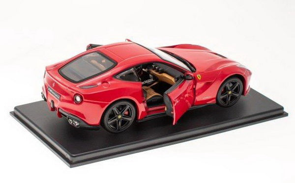 Macheta auto Ferrari F12 Berlinetta 2012 1:24 Hachette