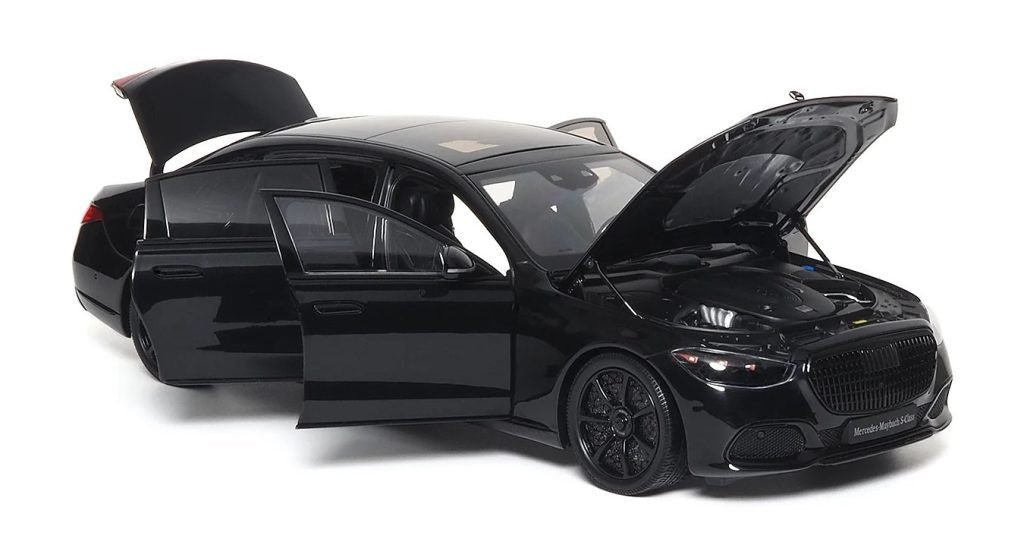 Mercedes-Maybach S-Class 2023 model car 1:18 Almost Real