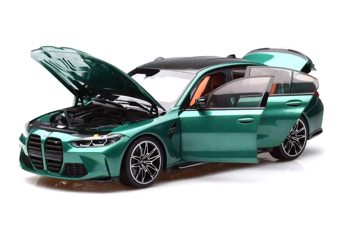 Macheta auto BMW M3 (2020) 1:18 Minichamps