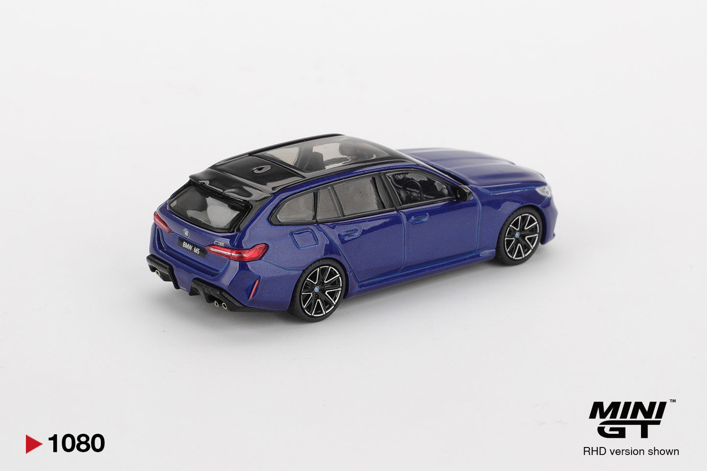 Macheta auto BMW M5 (G99) Touring, Marina Bay Blue Metallic, 2024 (LHD) 1:64 MIniGT