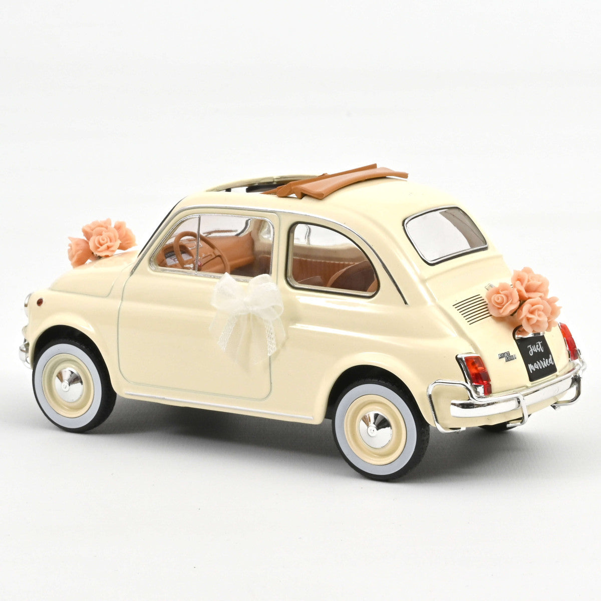 *Precomanda  Fiat 500 L 1968 Ivory Wedding Gift 1:18 Norev