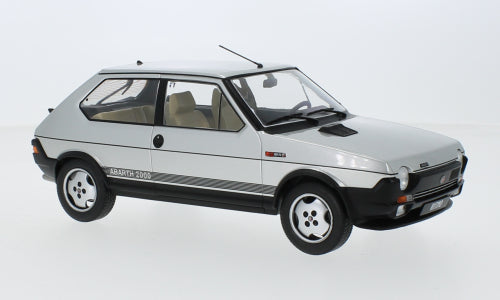 Macheta auto Fiat Ritmo TC 125 Abarth (1980) 1:18 MCG