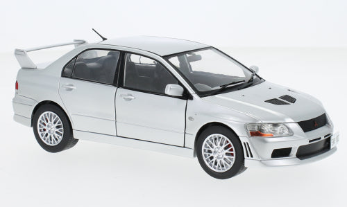 Macheta auto Mitsubishi Lancer Evolution VII RHD (2001) 1:24 WhiteBox