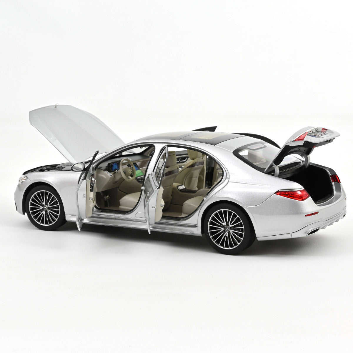 Mercedes-Benz S-Class AMG-Line 2021 Brilliant Silver 1:18 Norev