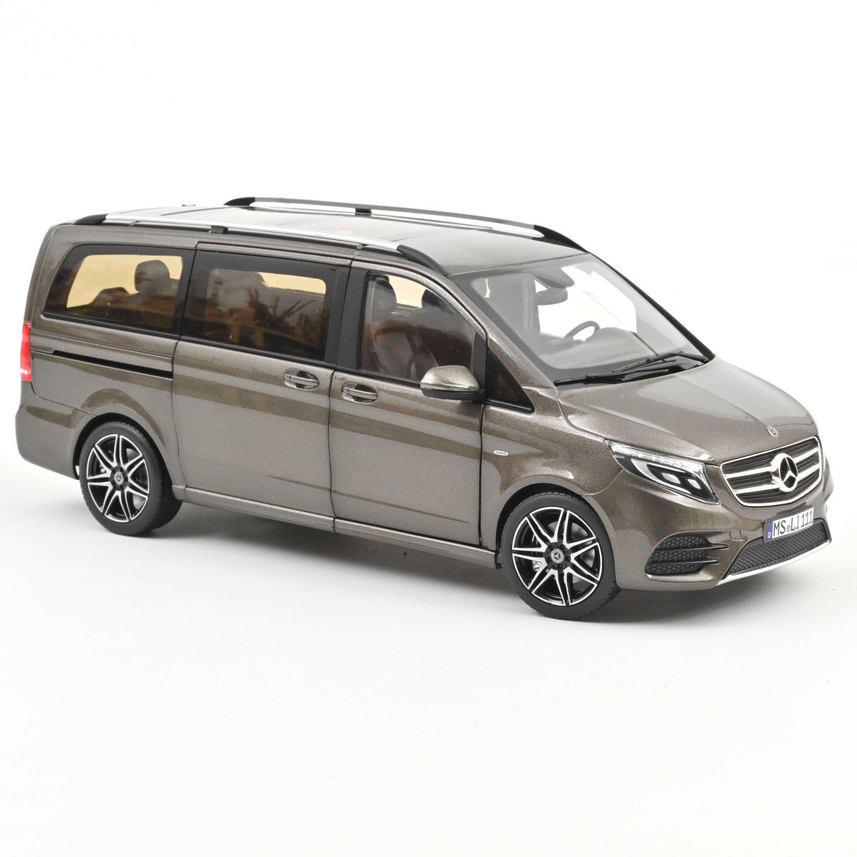 Model car Mercedes-Benz V-Class AMG-Line 2018 Indium Gray 1:18 Norev