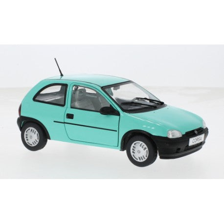 Macheta auto Opel Corsa B 1993 1:24 WhiteBox