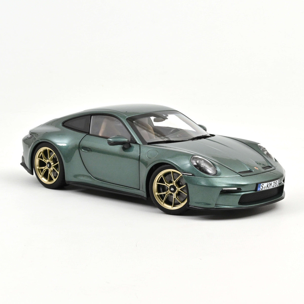 Model car Porsche 911 GT3 with Touring Package, Malachite Green Metallic, 2021 1:18 Norev