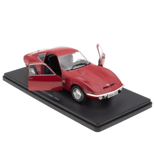 Macheta auto Opel GT 1968 1:24 Hachette