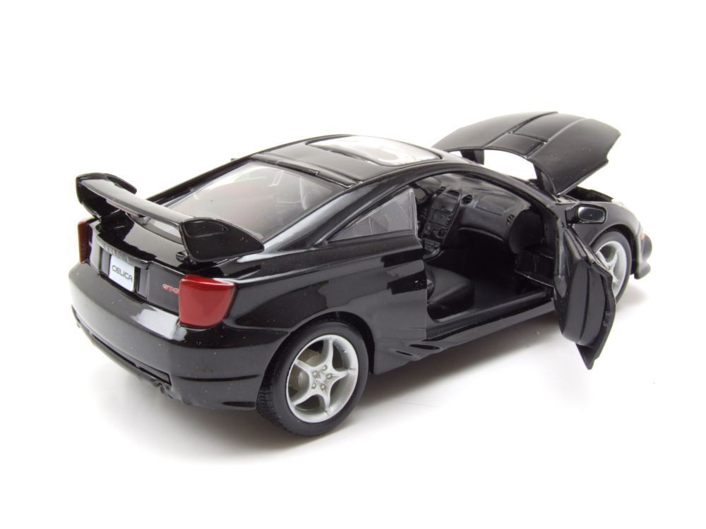 Macheta auto Toyota Celica GT-S Coupe (2004) 1:24 Maisto