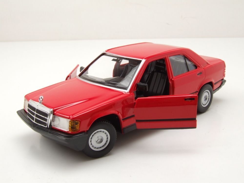 Macheta auto Mercedes 190E (1987) 1:24 Bburago