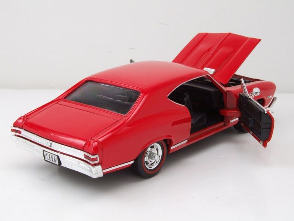 Macheta auto Chevrolet Chevelle SS 396 (1968) 1:24 Welly