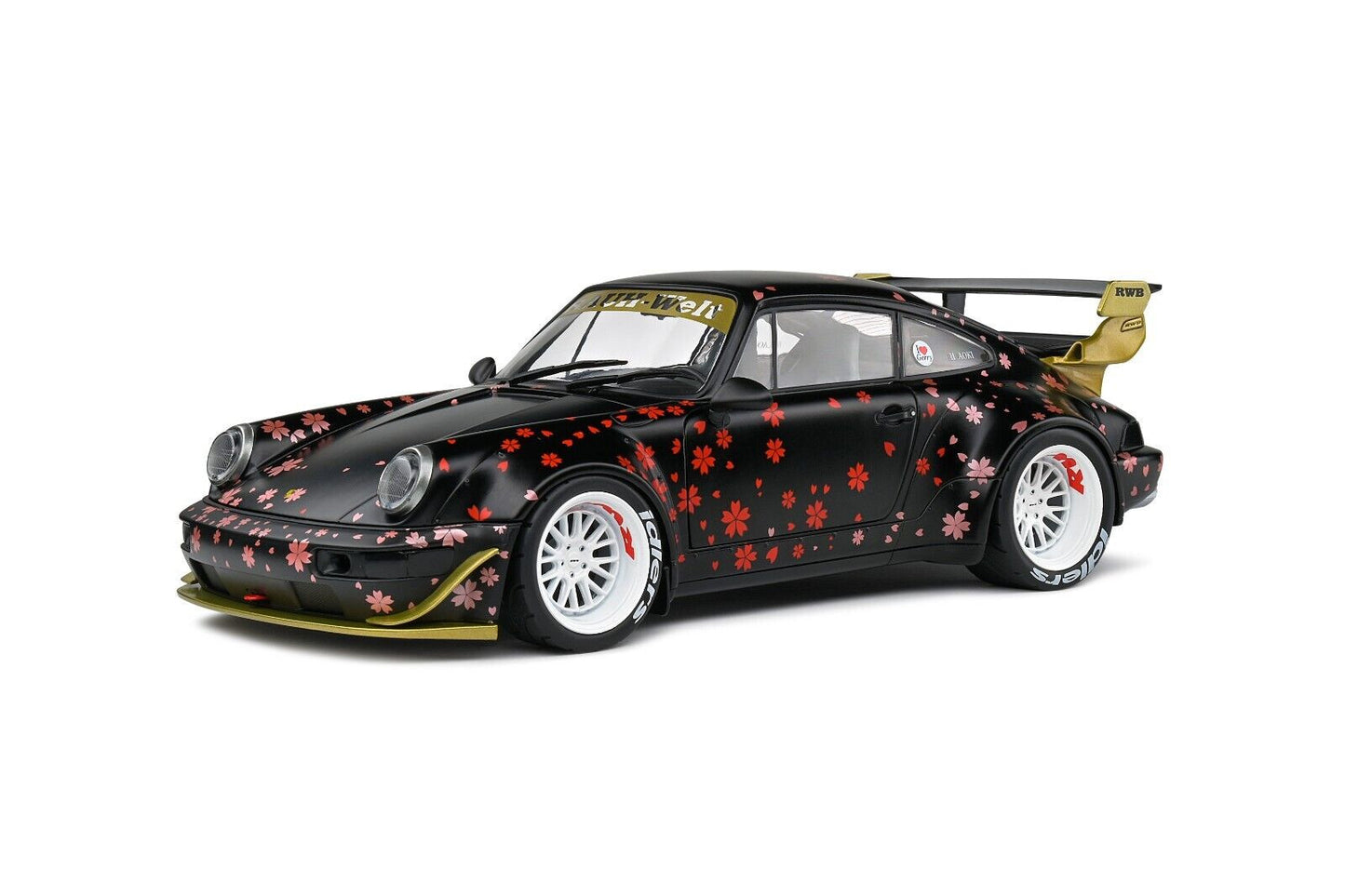 Macheta auto RWB BODYKIT AOKI BLACK (2021) 1:18 Solido