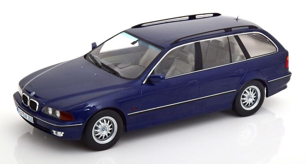 Macheta auto BMW 530D E39 Touring (1997) 1:18 KK-Scale