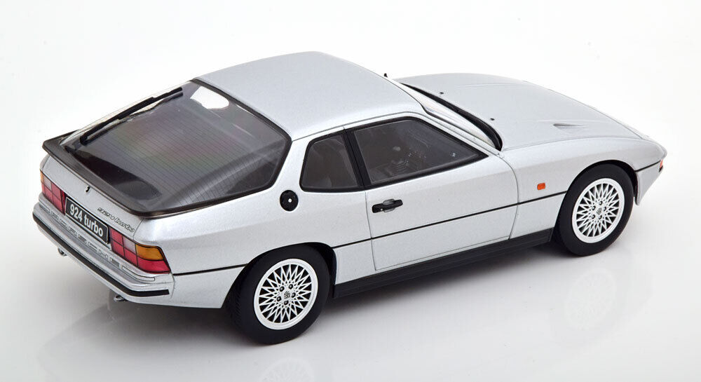 Macheta auto Porsche 924 Turbo (1986) 1:18 KK-Scale