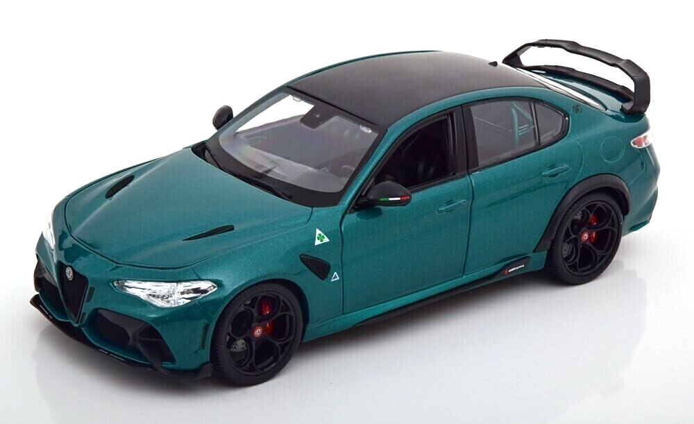 Macheta auto Alfa Romeo Giulia GTAm (2020) 1:18 Bburago