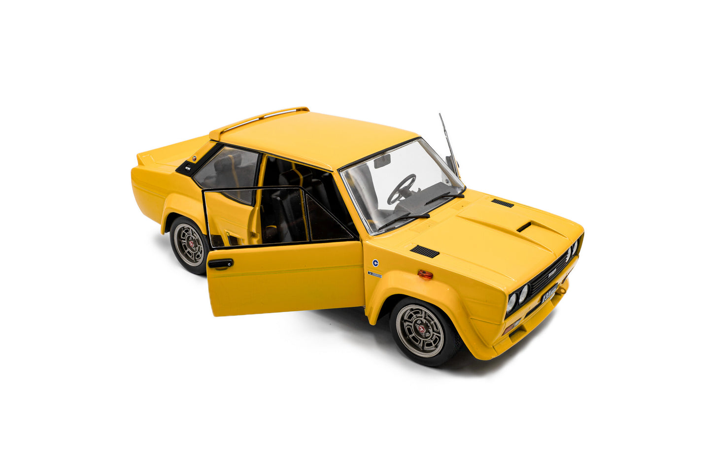 Macheta auto Fiat 131 Abarth – 1980 1:18 Solido