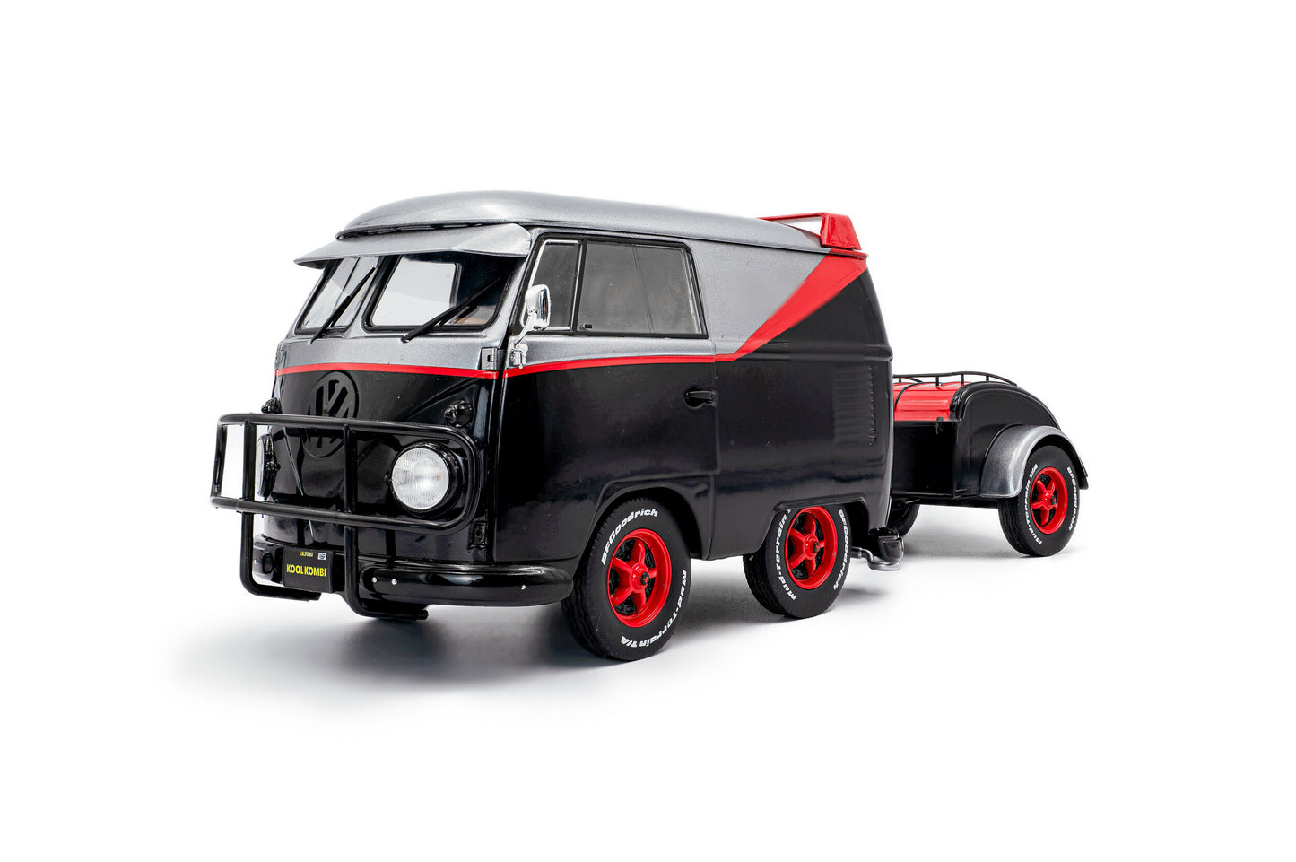 Macheta auto VW COOL COMBI – SPORT – 2024 1:18 Solido
