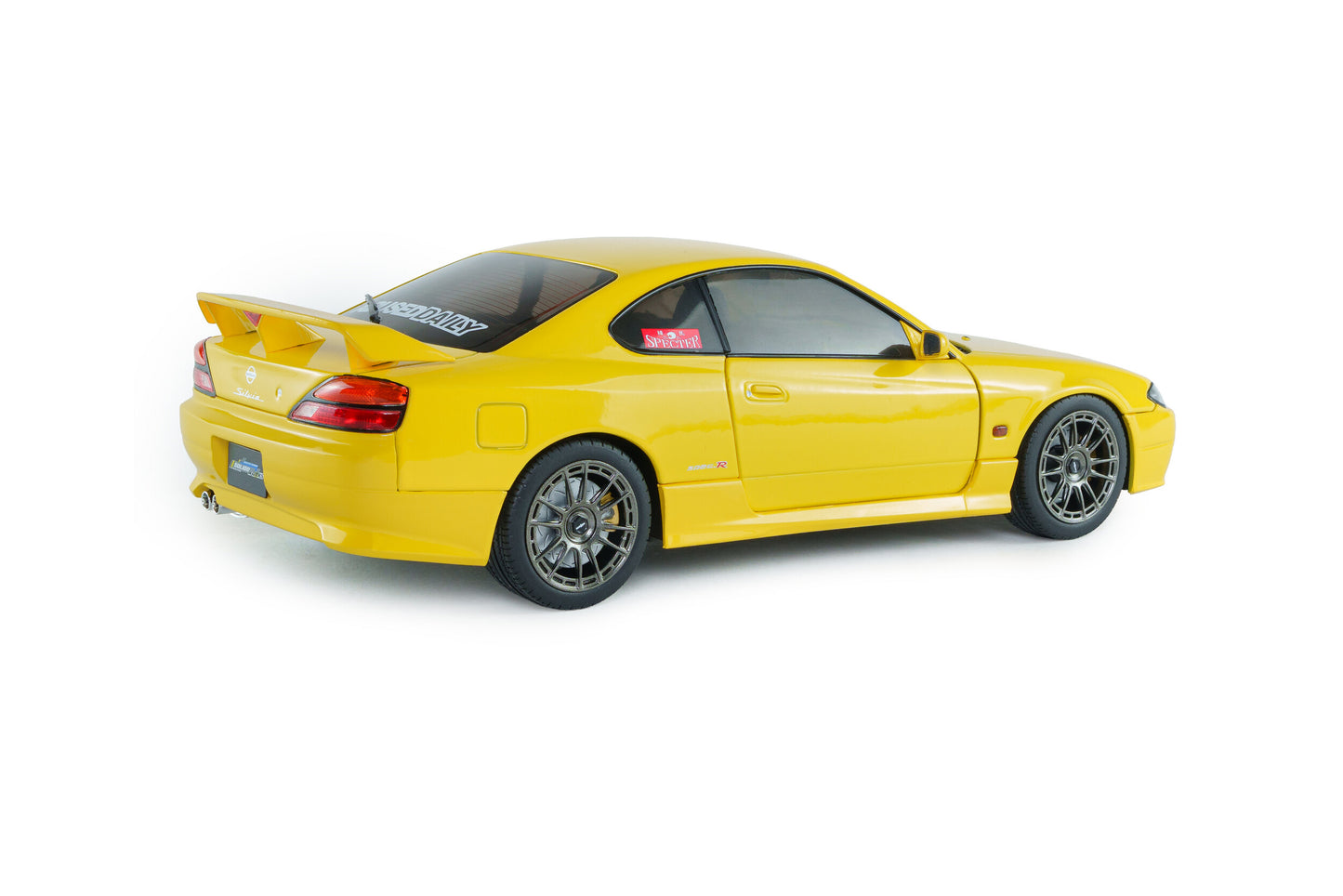 Macheta auto Nissan Silvia (S15) Spec-R Aero – LIGHTNING YELLOW – 1999 1:18 Solido