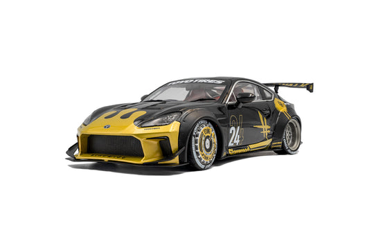 *Precomanda Macheta auto Toyota GR86 Liberty Walk Body Kit – BLACK & GOLD – 2024 1:18 Solido