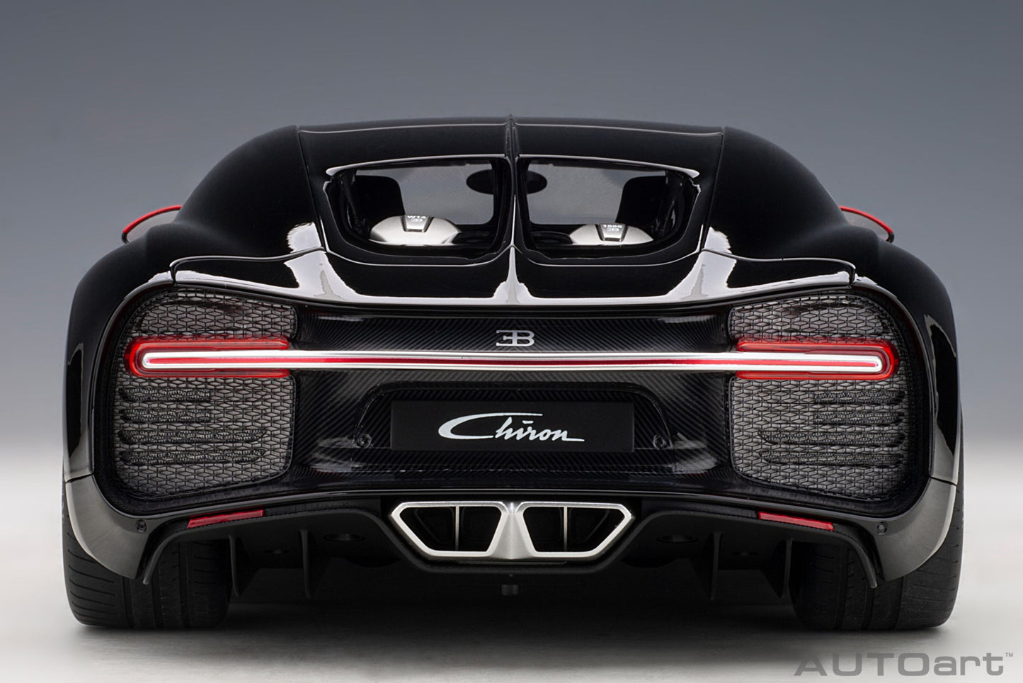 Macheta auto Bugatti Chiron (2017) 1:12 AutoArt