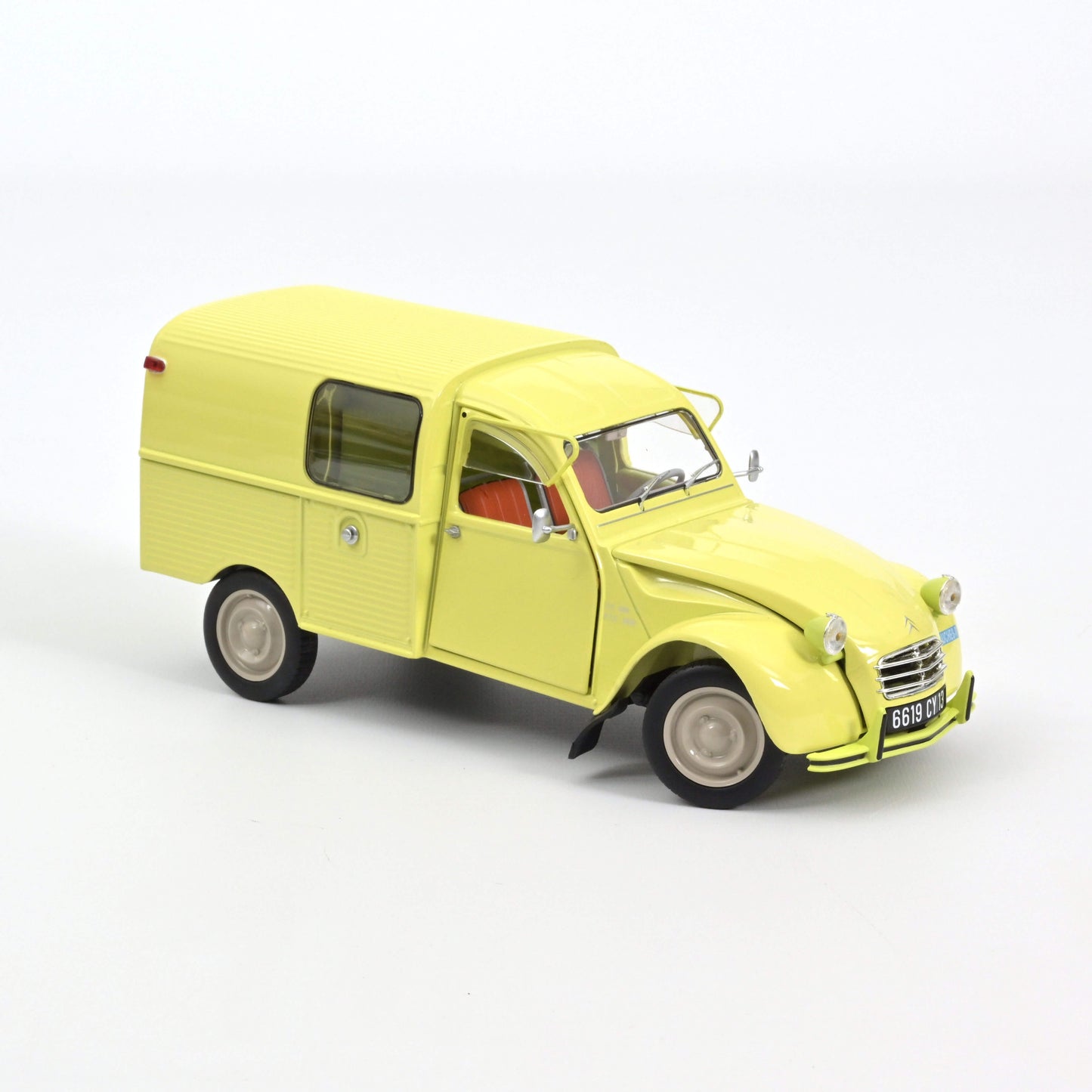 Macheta auto Citroen 2CV Fourgonnette AK350 (1966) 1:18 Norev