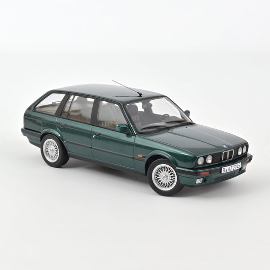 Macheta auto BMW 325i Touring (1990) 1:18 Norev