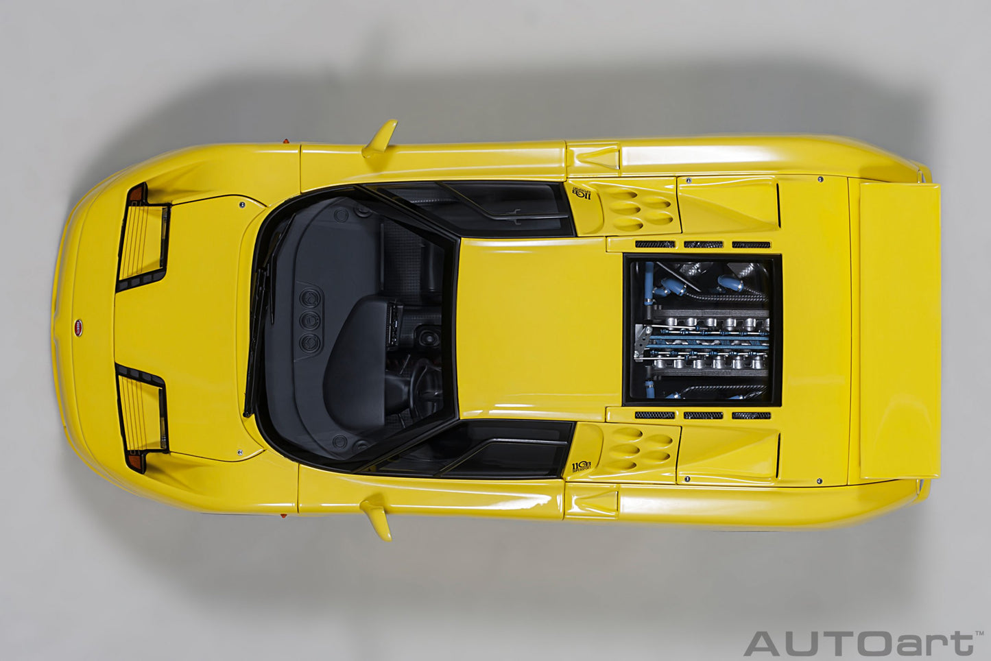 Macheta auto Bugatti EB110 SS (1992) 1:18 AutoArt