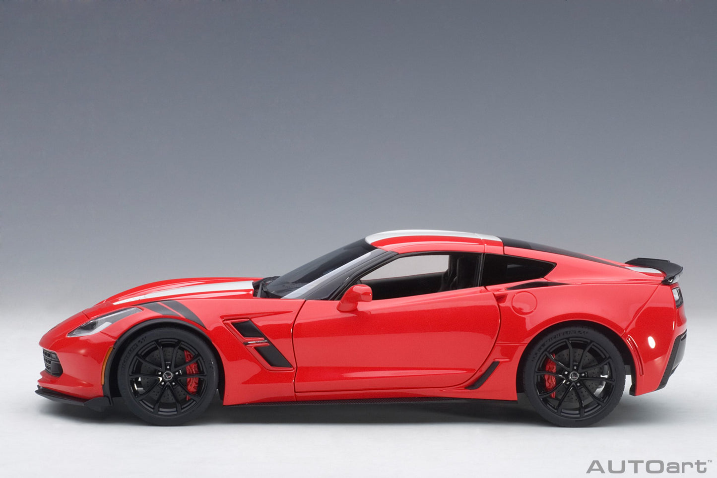 Macheta auto Chevrolet Corvette C7 Grand Sport (2017) 1:18 AutoArt