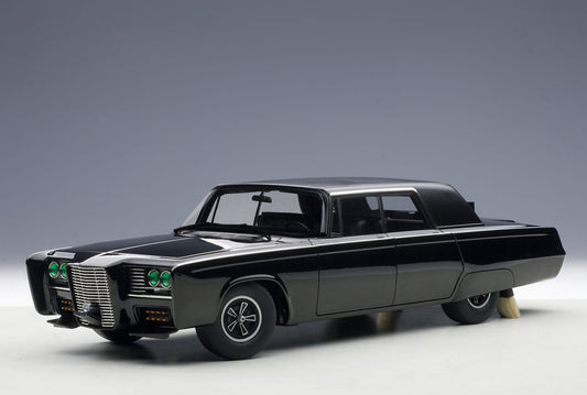 Macheta auto Chrysler Imperial Black Beauty Green Hornet (1966-1967) 1:18 AutoArt