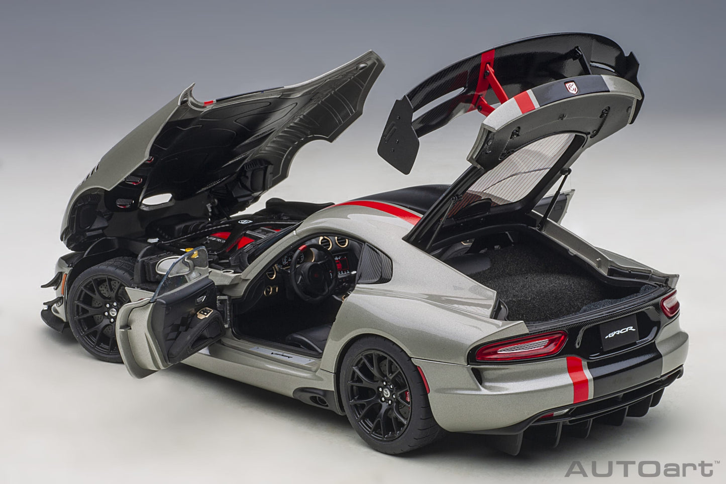 Macheta auto Dodge Viper ACR (2017) 1:18 AutoArt