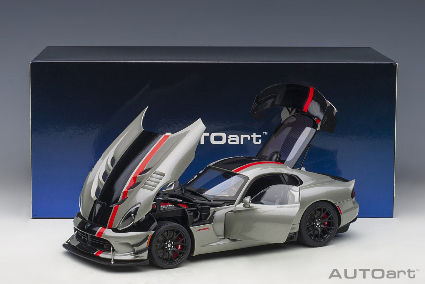 Macheta auto Dodge Viper ACR (2017) 1:18 AutoArt