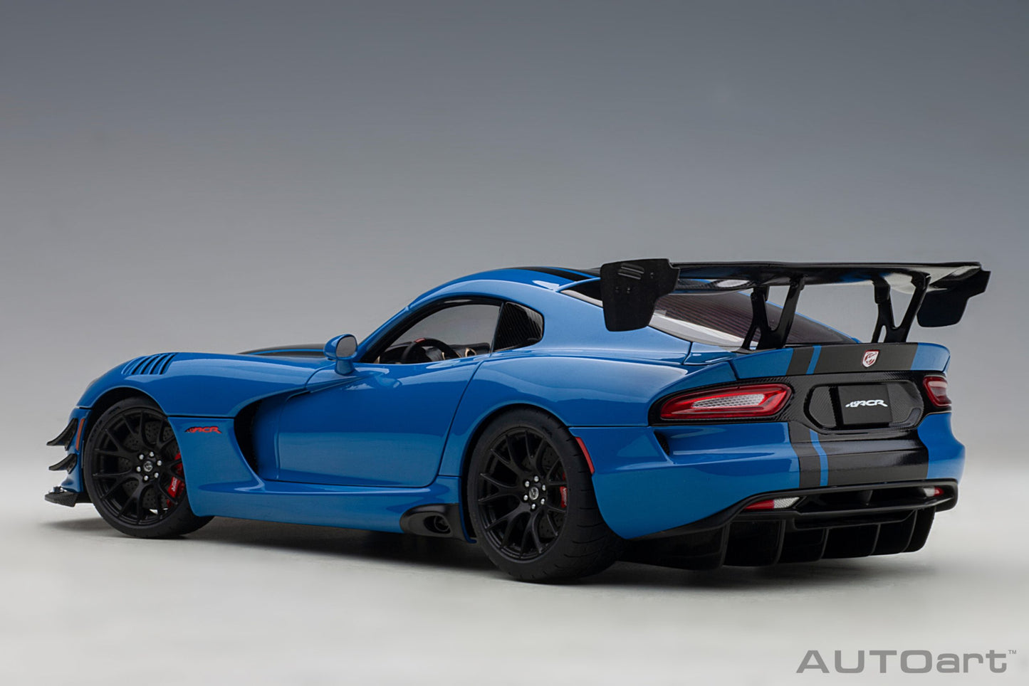 Macheta auto Dodge Viper ACR (2017) 1:18 AutoArt