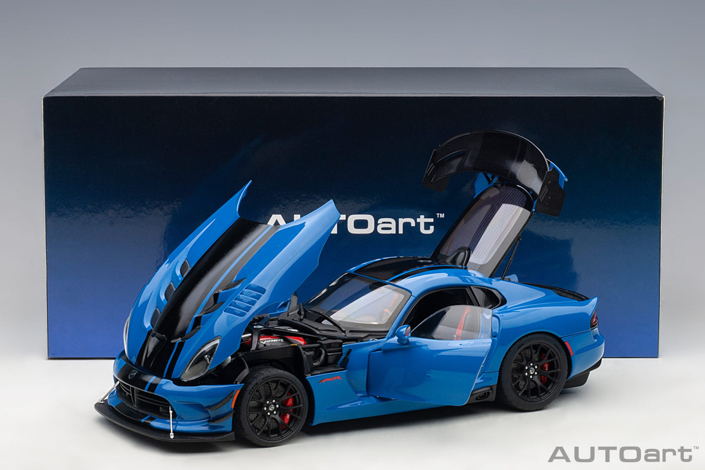 Macheta auto Dodge Viper ACR (2017) 1:18 AutoArt