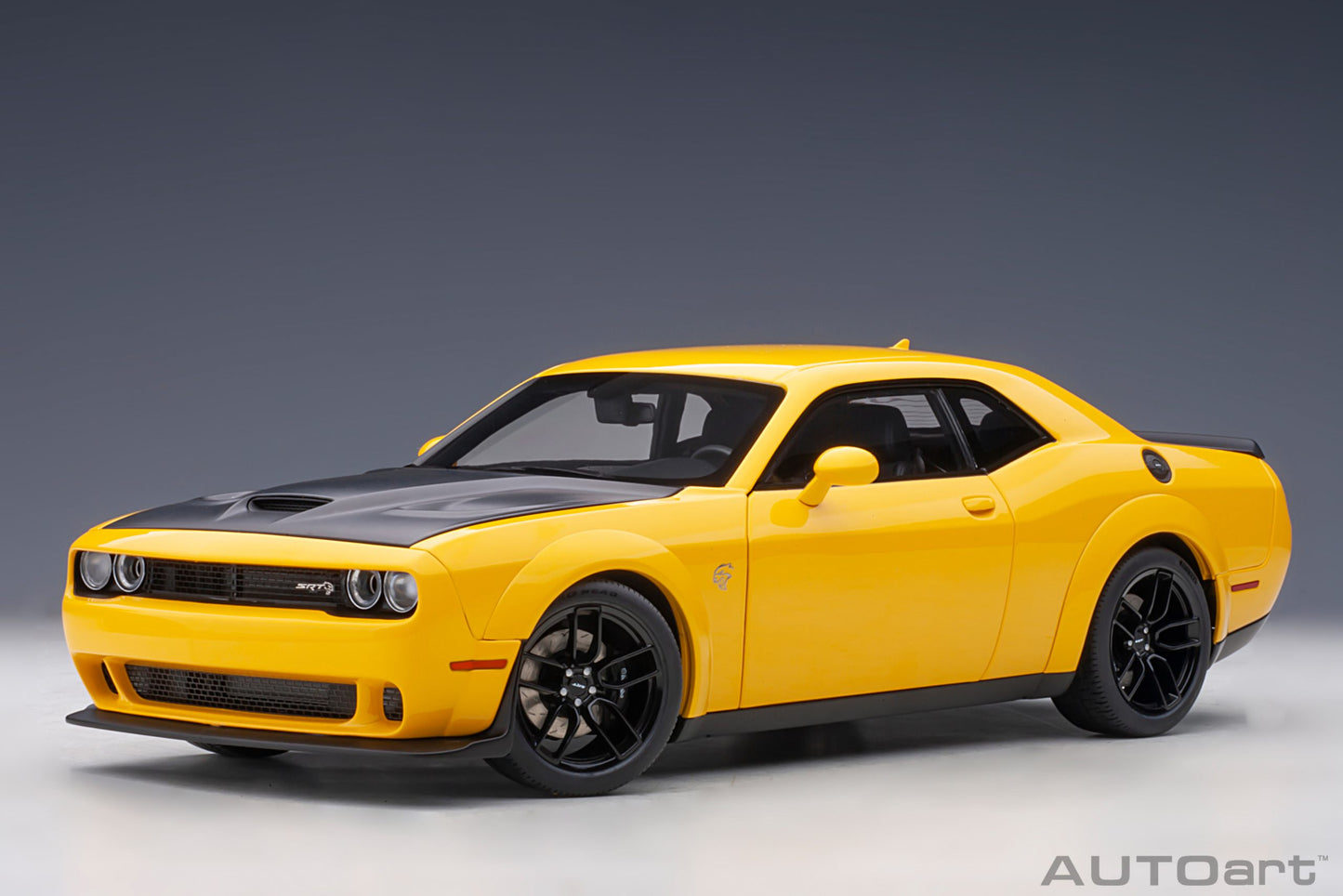 Macheta auto Dodge Challenger SRT Hellcat Widebody (2018) 1:18 AutoArt