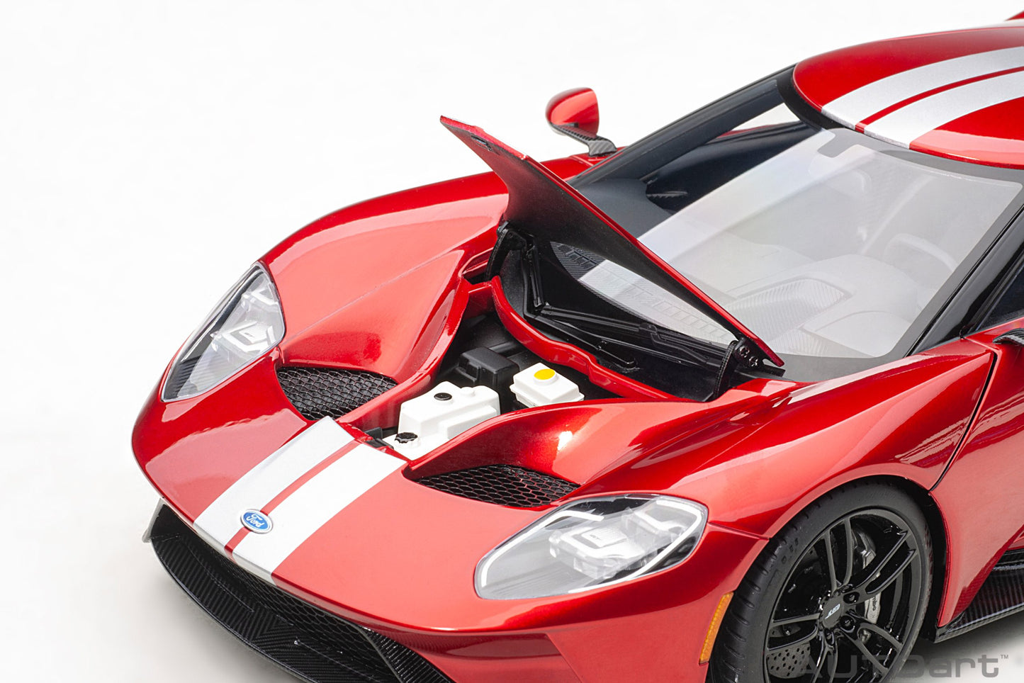 Macheta auto Ford GT (2017) 1:18 AutoArt