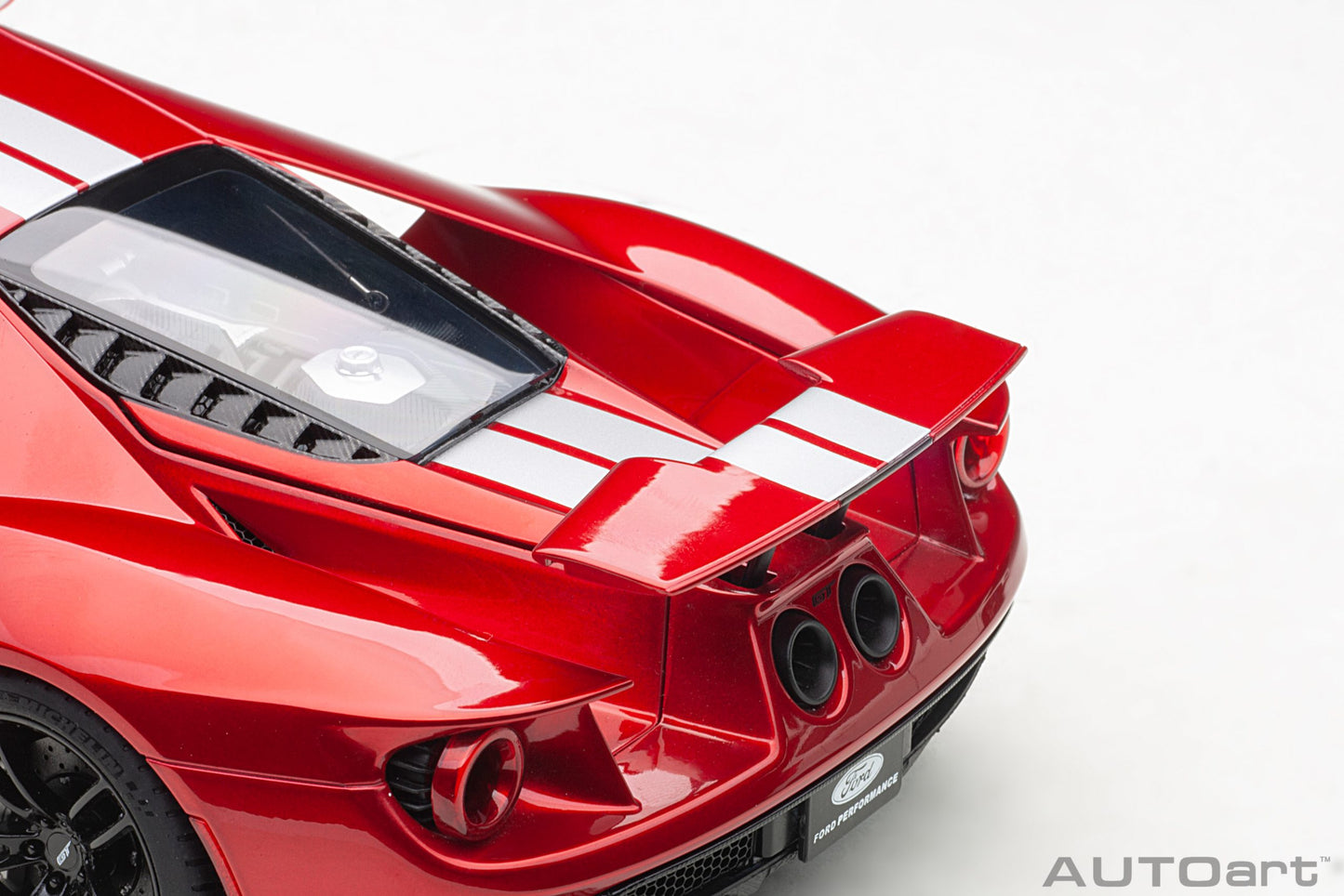 Macheta auto Ford GT (2017) 1:18 AutoArt