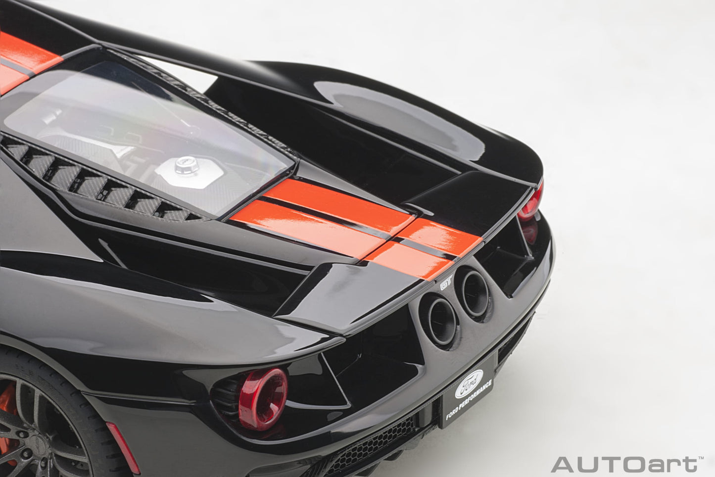 Macheta auto Ford GT (2017) 1:18 AutoArt