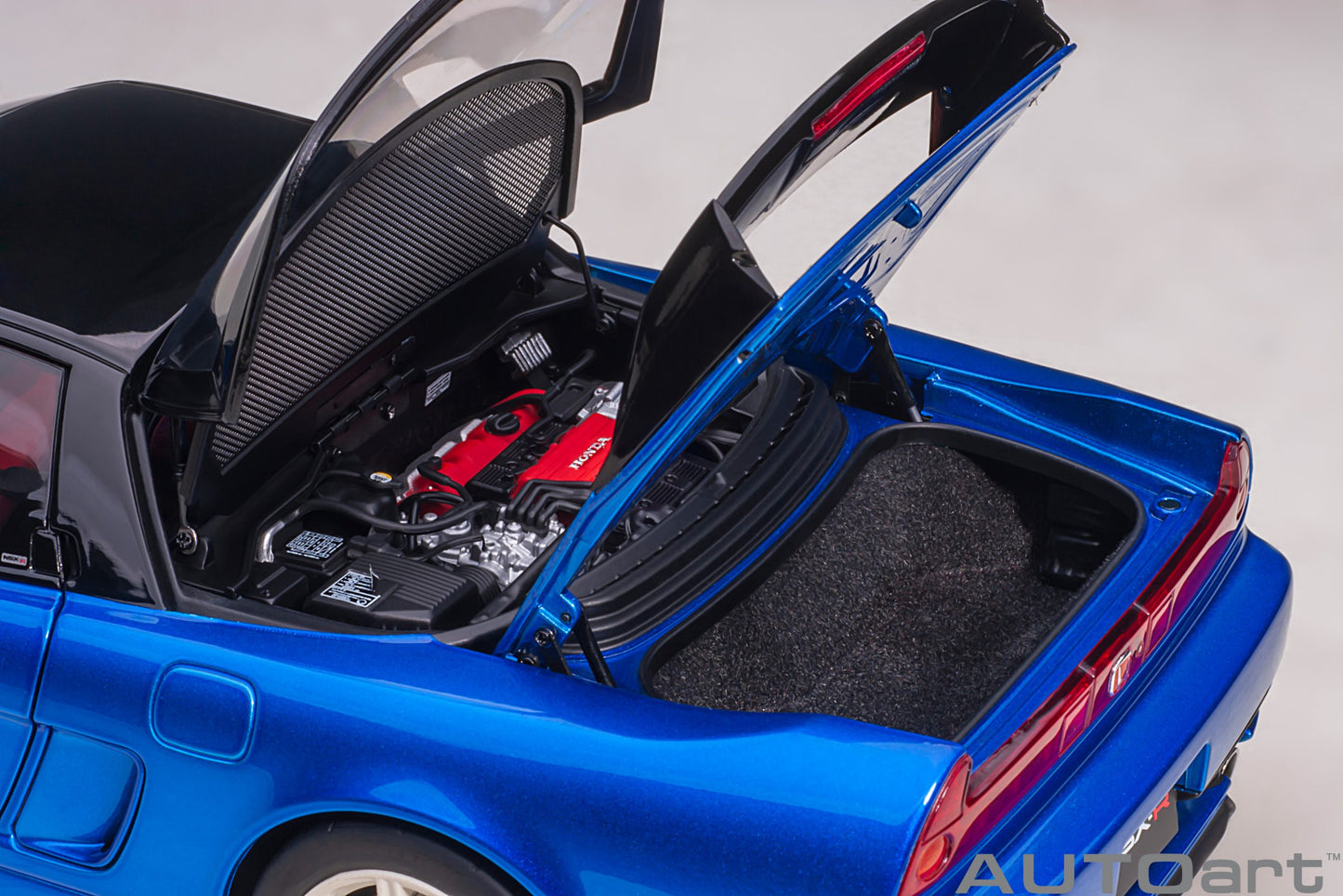 Macheta auto Honda NSX-R (NA2) (2019) 1:18 AutoArt