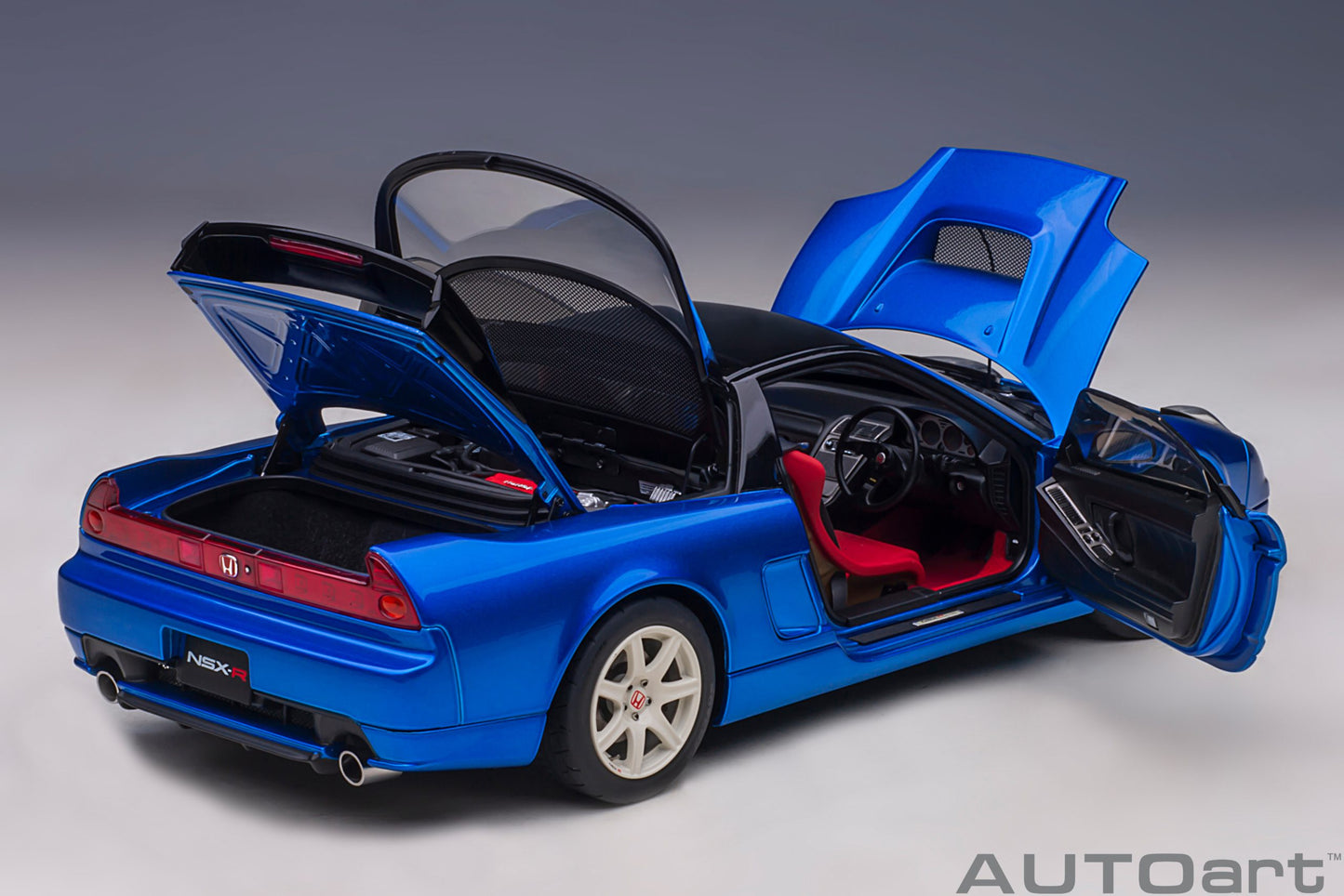 Macheta auto Honda NSX-R (NA2) (2019) 1:18 AutoArt