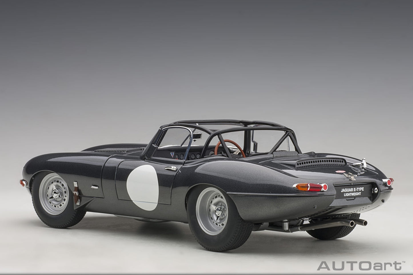 Macheta auto Jaguar Lightweight E-Type (2015) 1:18 AutoArt