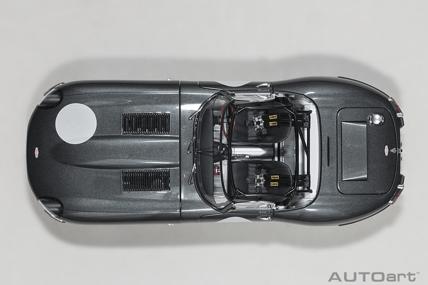 Macheta auto Jaguar Lightweight E-Type (2015) 1:18 AutoArt