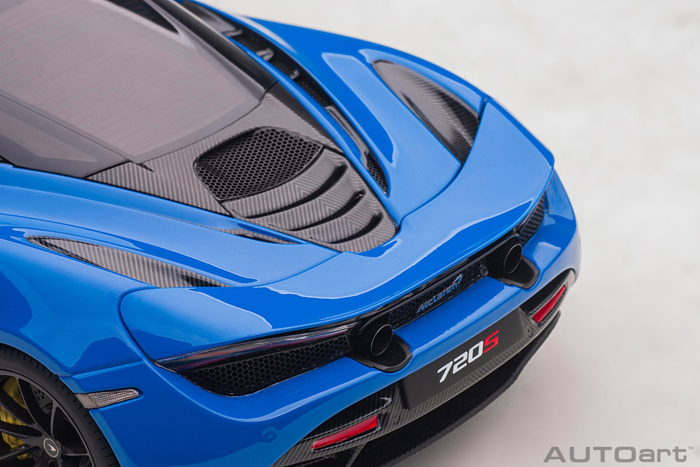 Macheta auto McLaren 720S (2017) 1:18 AutoArt