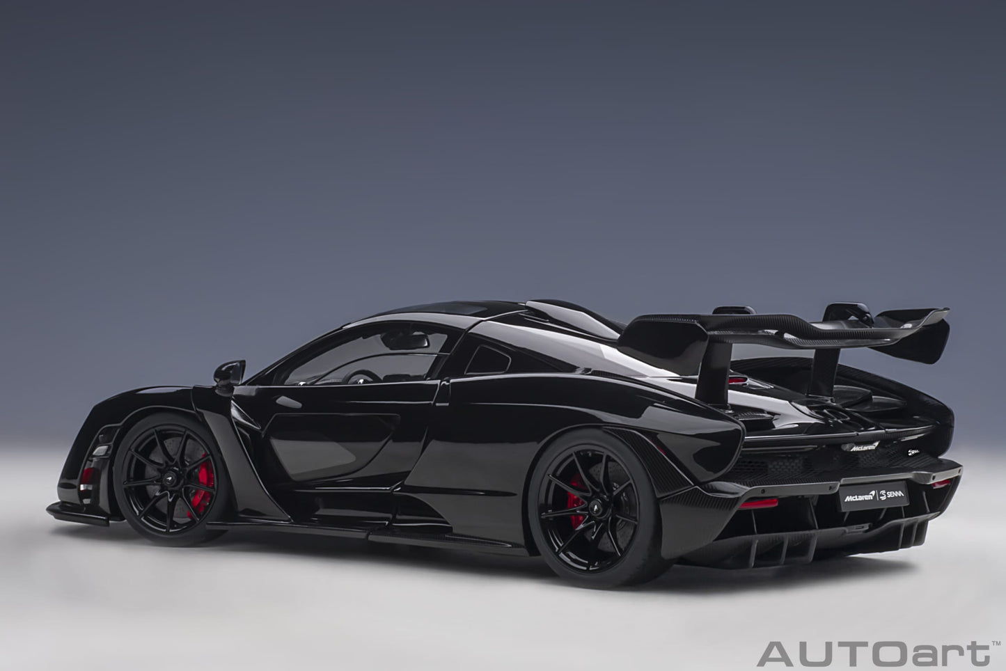 Macheta auto McLaren Senna (2018) 1:18 AutoArt