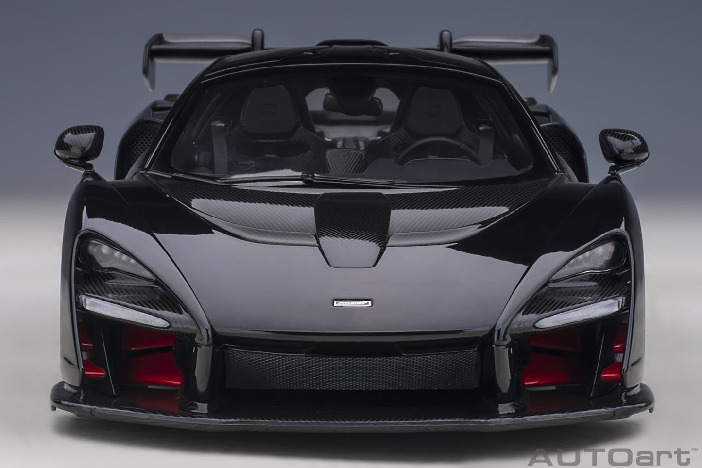 Macheta auto McLaren Senna (2018) 1:18 AutoArt