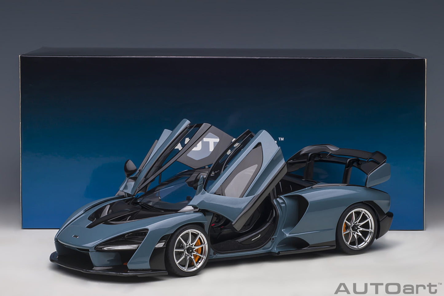 Macheta auto McLaren Senna (2018) 1:18 AutoArt